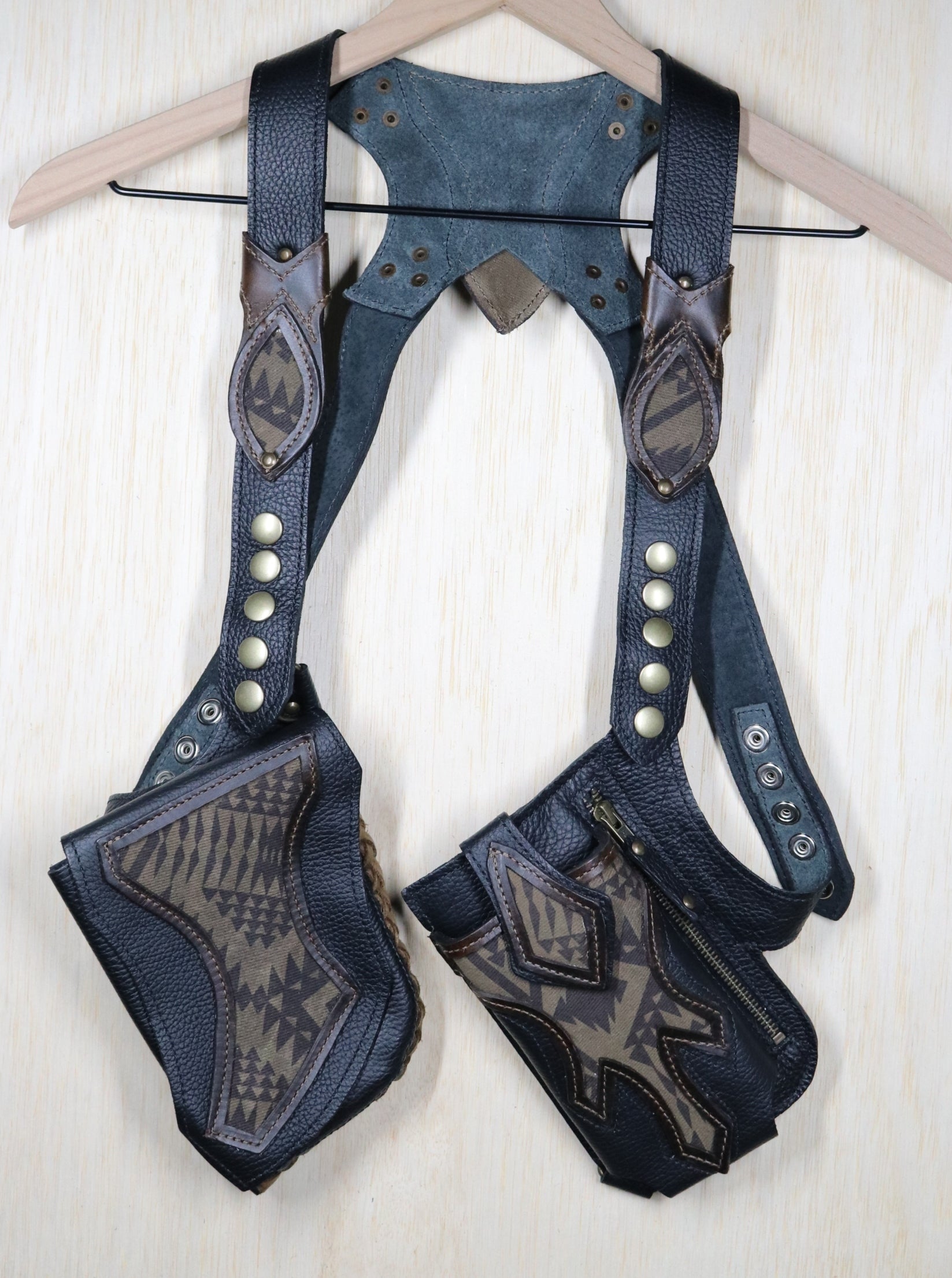 Men's Occidental Holster | Black W Brown Trim Leather | Pendelton