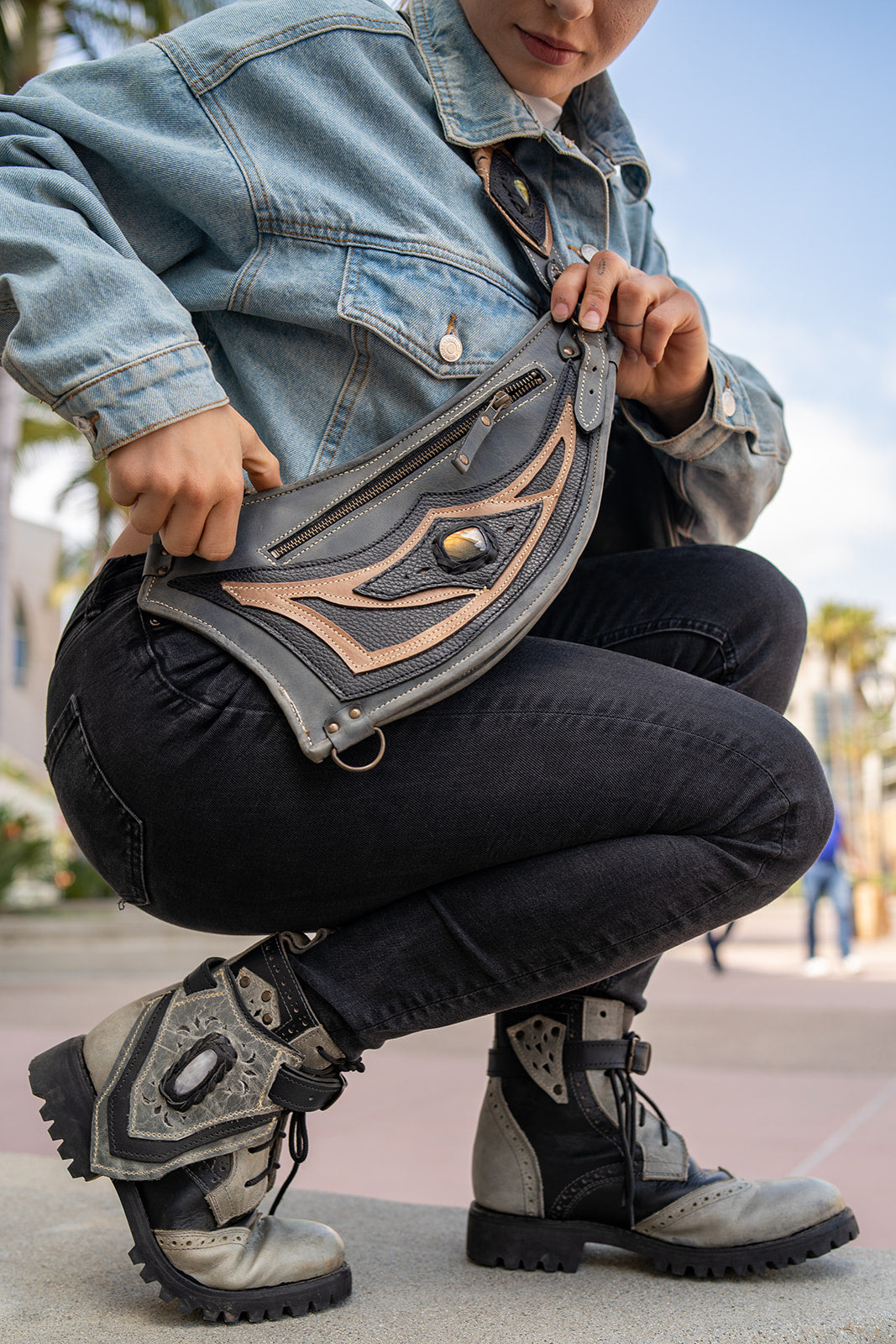 Women's El Oriente Holster | Gray Leather | Jasper