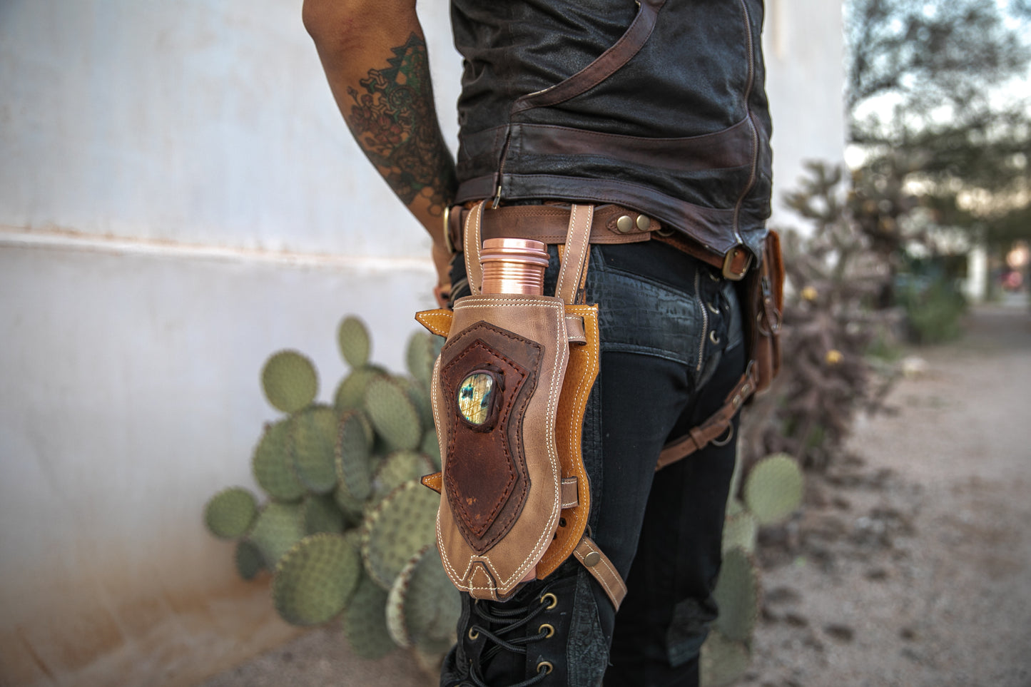 Water Bottle Holster | Gray Leather | Amethyst