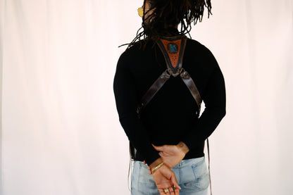 Men's El Viajero Holster | Black Leather | Carnelian | With Fringe