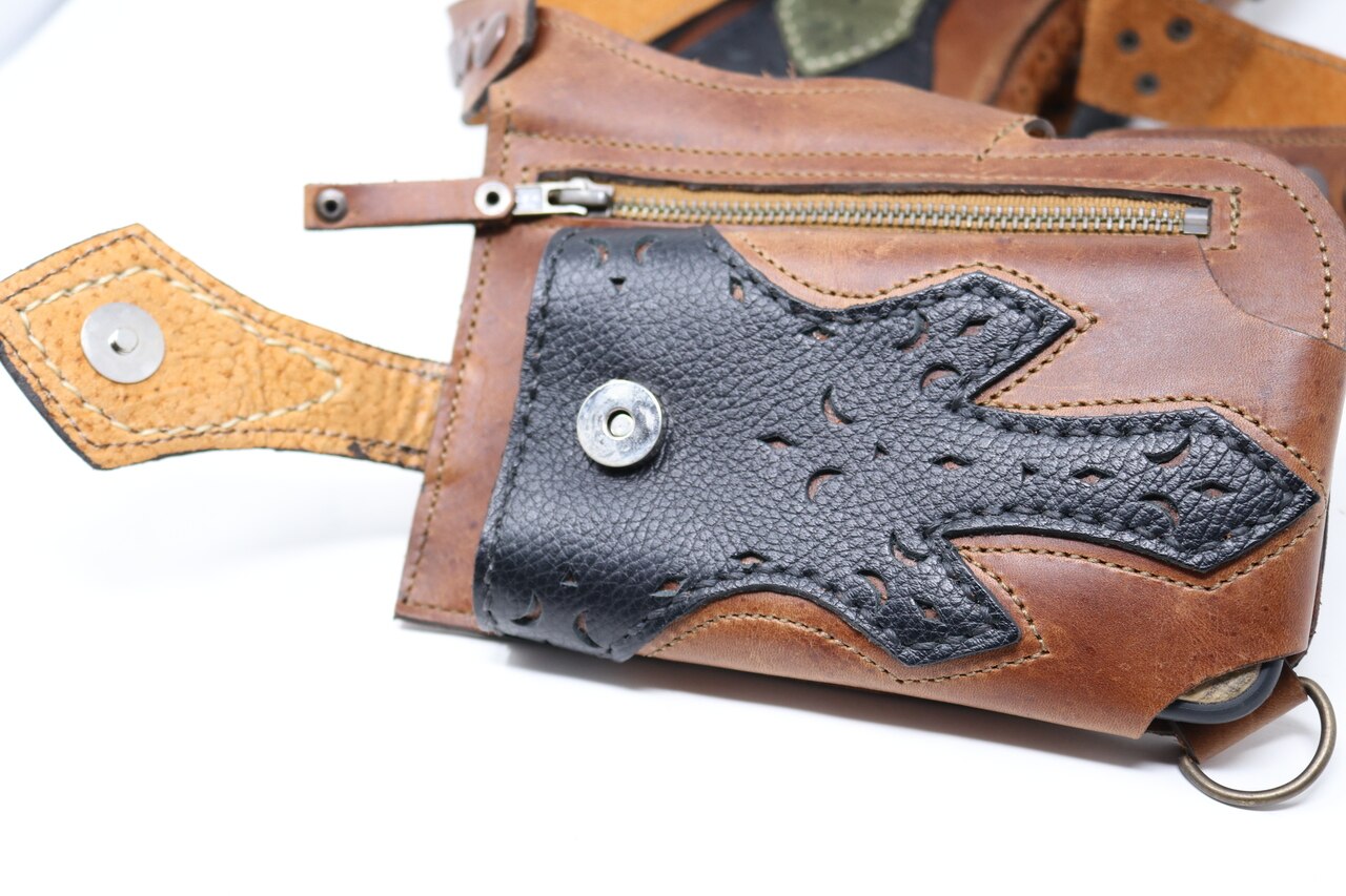 Men's Occidental Holster | Black W Brown Trim Leather | Pendelton