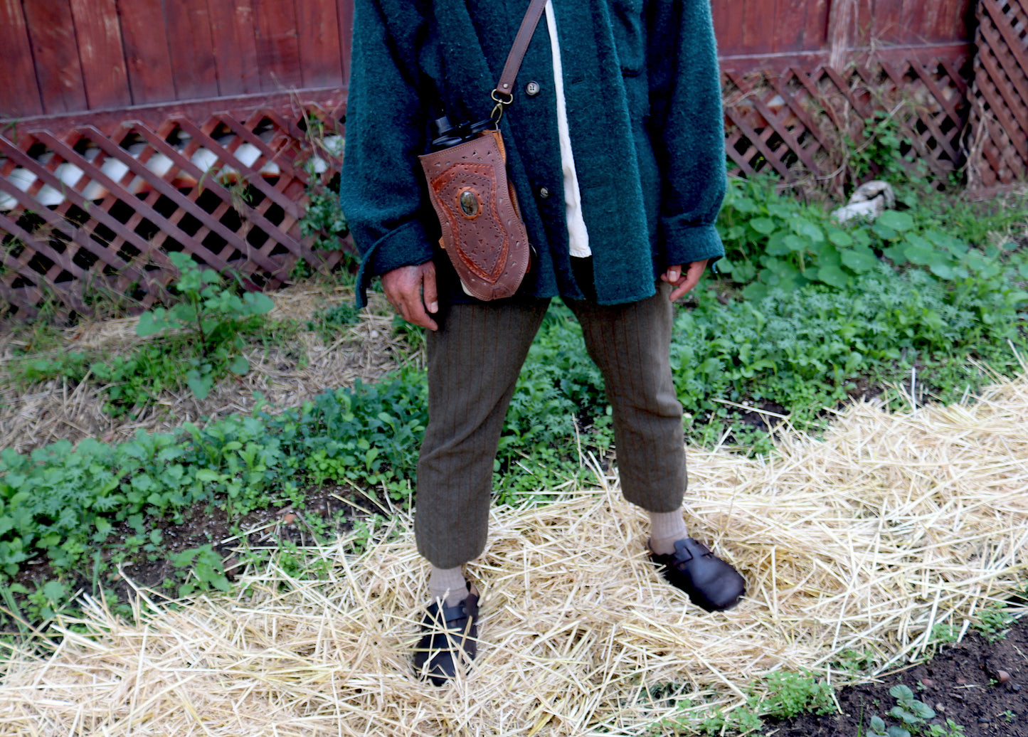 Water Bottle Holster | Brown Leather | Labradorite